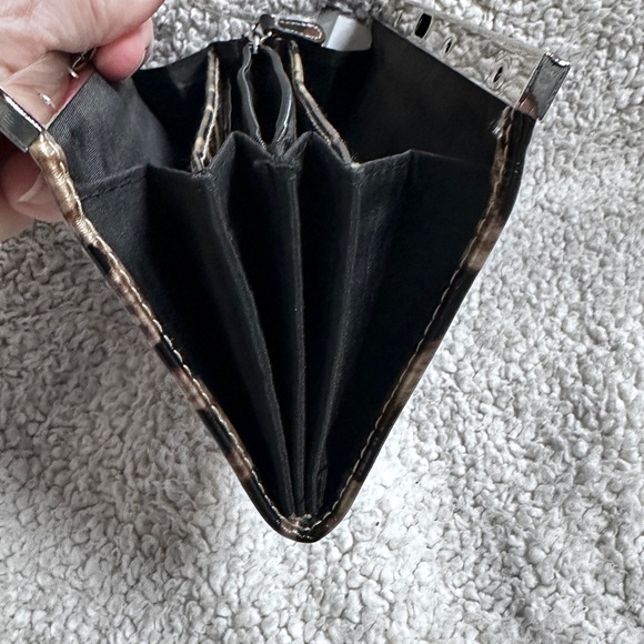 Rosetti Cheetah Gold Framed Clutch Wallet, many cardholders, zip pocket NWT - Picture 7 of 11